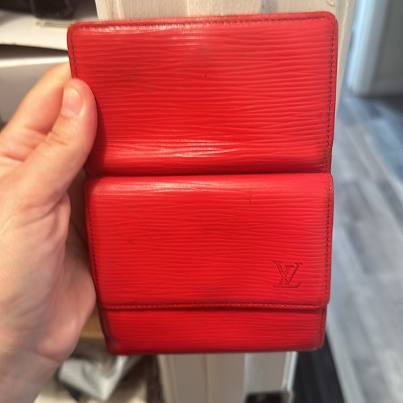Louis Vuitton LV Red Epi Wallet - Picture 15 of 15